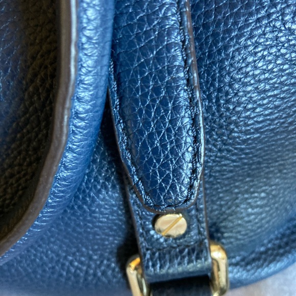 MICHAEL KORS VINTAGE LEATHER PURSE EUC BLUE SATCHEL 11x9x5 - Picture 4 of 12